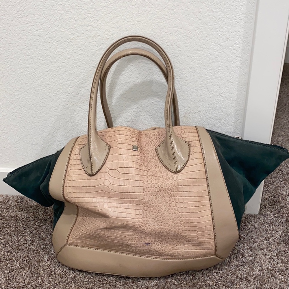 Pour la victoire bag